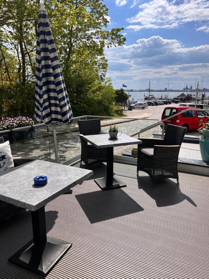 Hotel Sundblick Altefähr Esterno foto